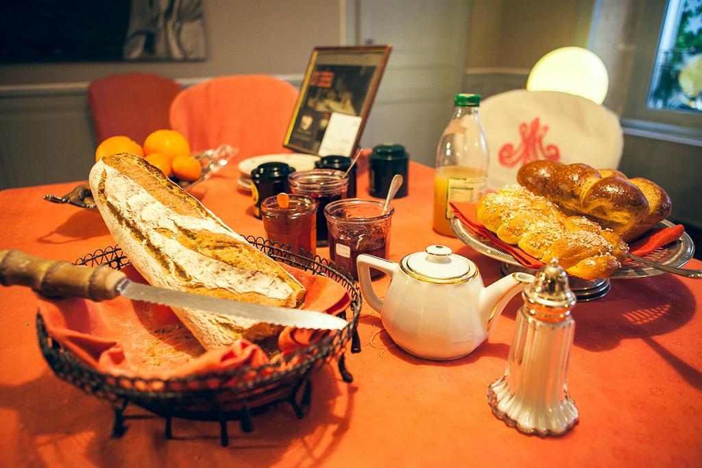 L'Atelier Du Peintre Bed & Breakfast Ornans Exterior photo