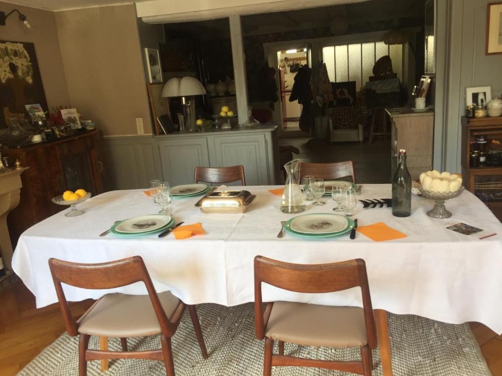 L'Atelier Du Peintre Bed & Breakfast Ornans Exterior photo